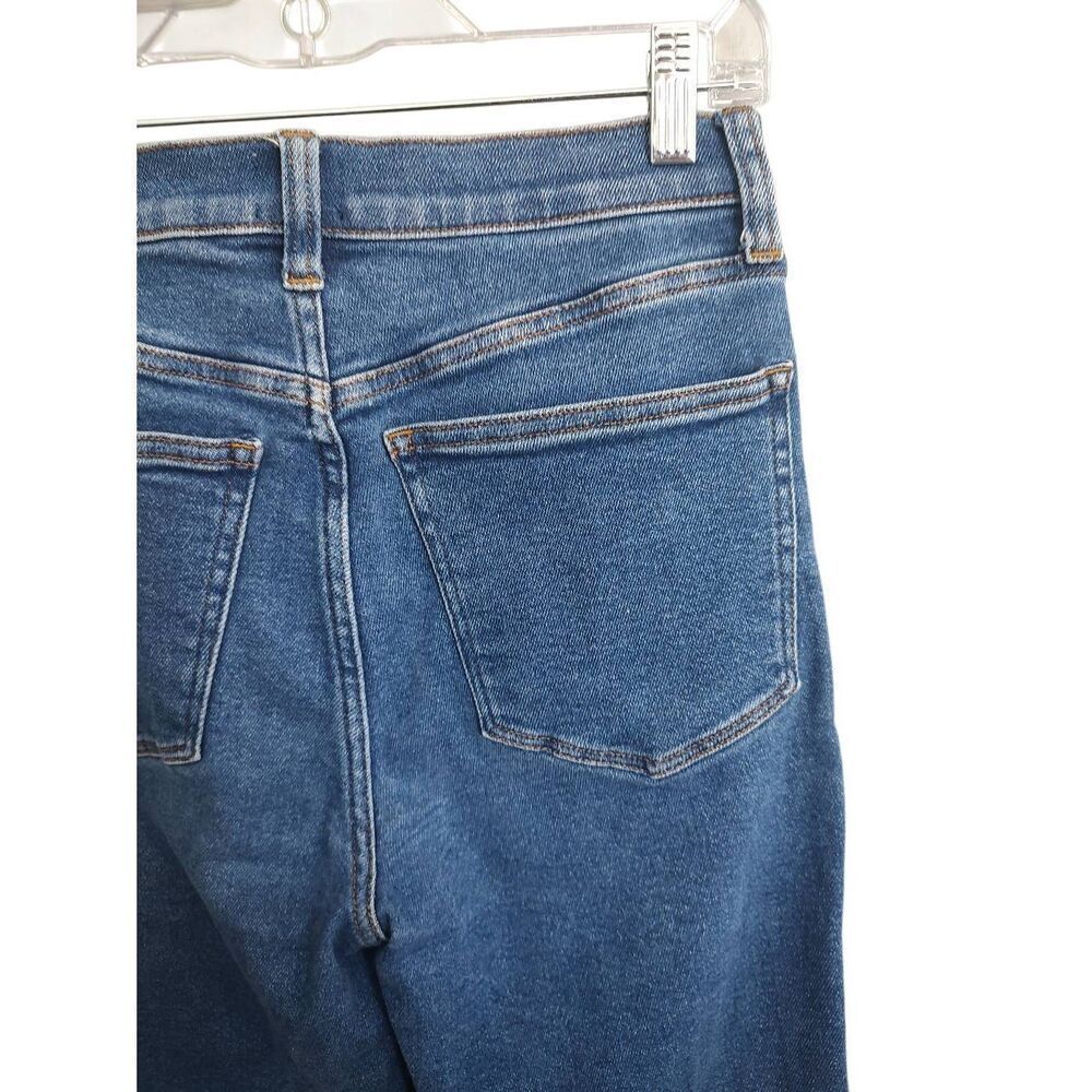 J. Crew Stovepipe Women’s Size 27 Destroyed Hem Medium Wash Cropped Jeans - Picture 4 of 8
